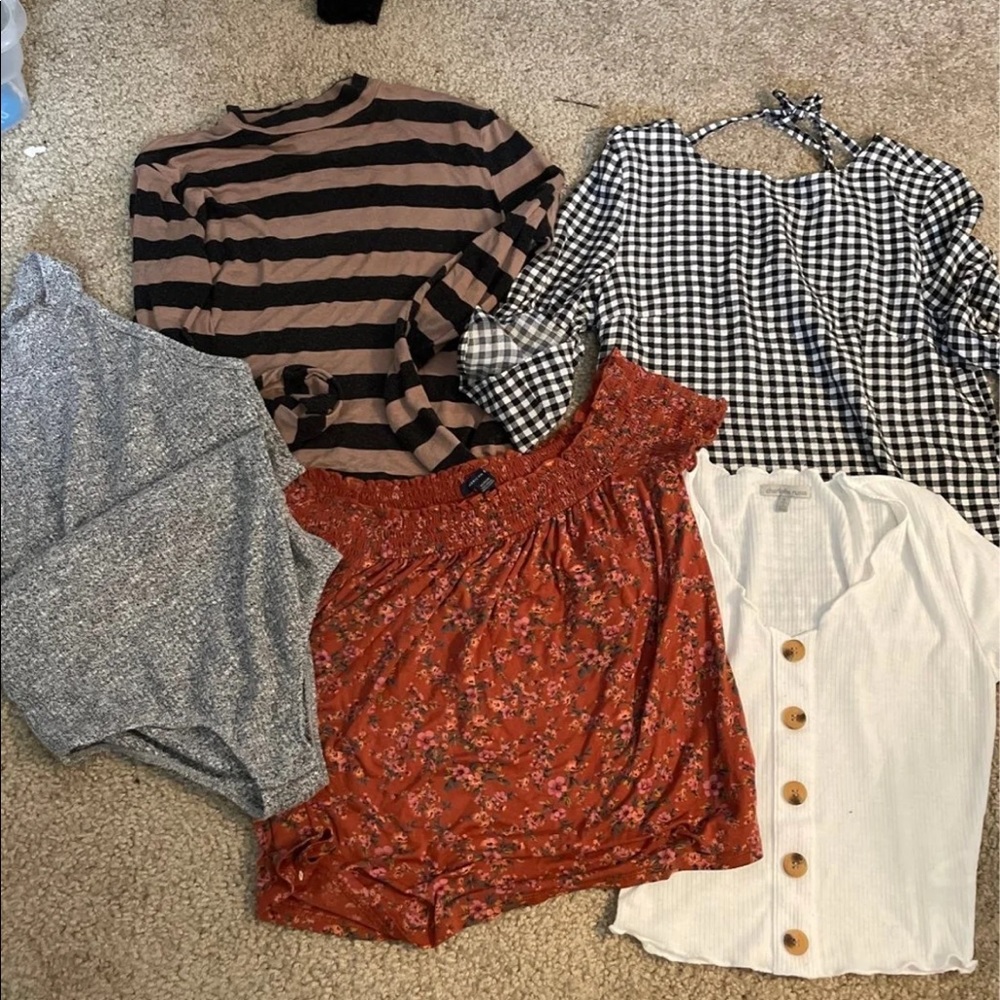 Women’s tops